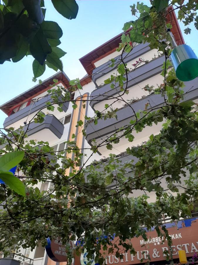 Hotel de apartamente Musti 3*
